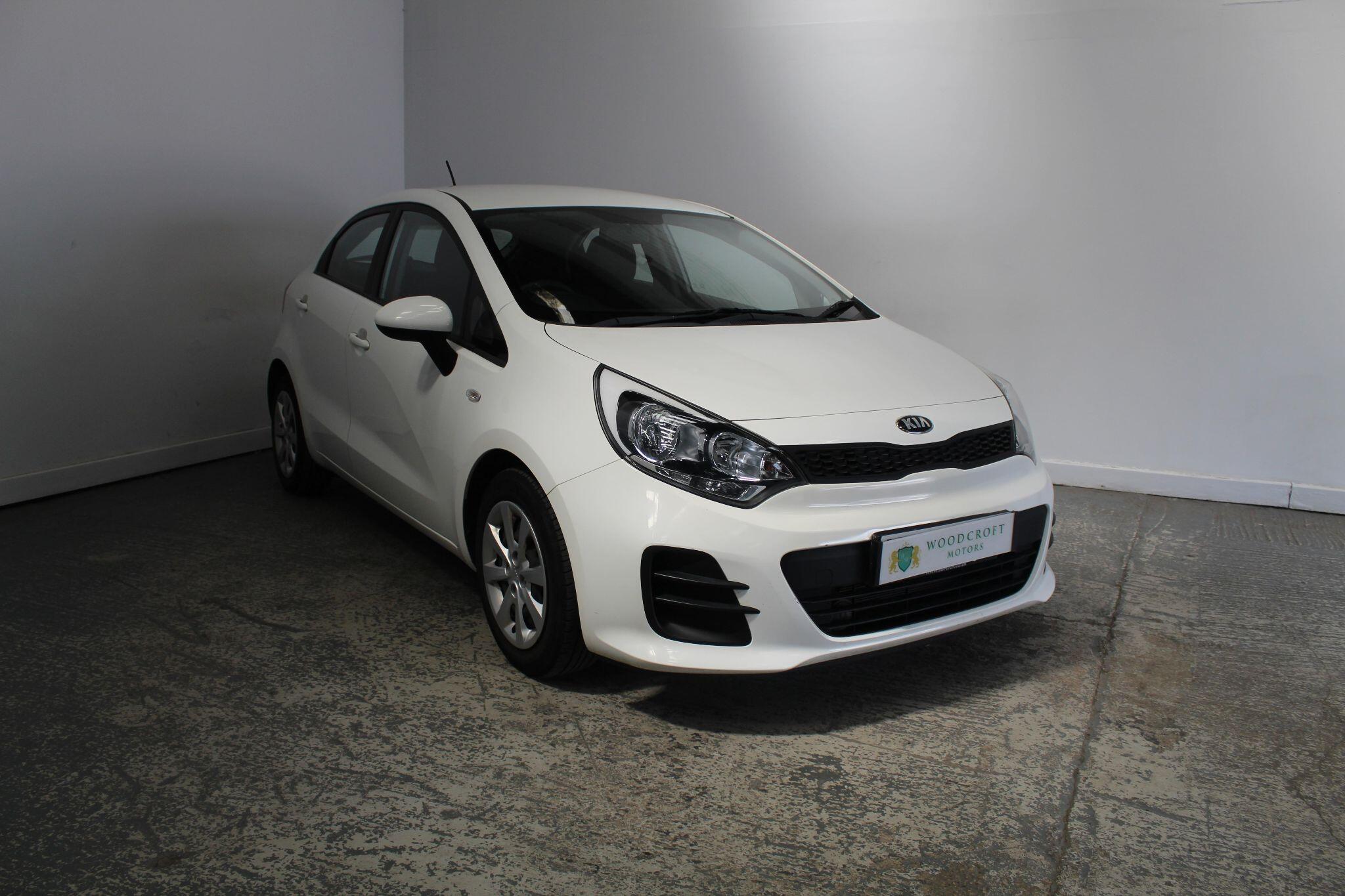 2016 Kia Rio in White for sale