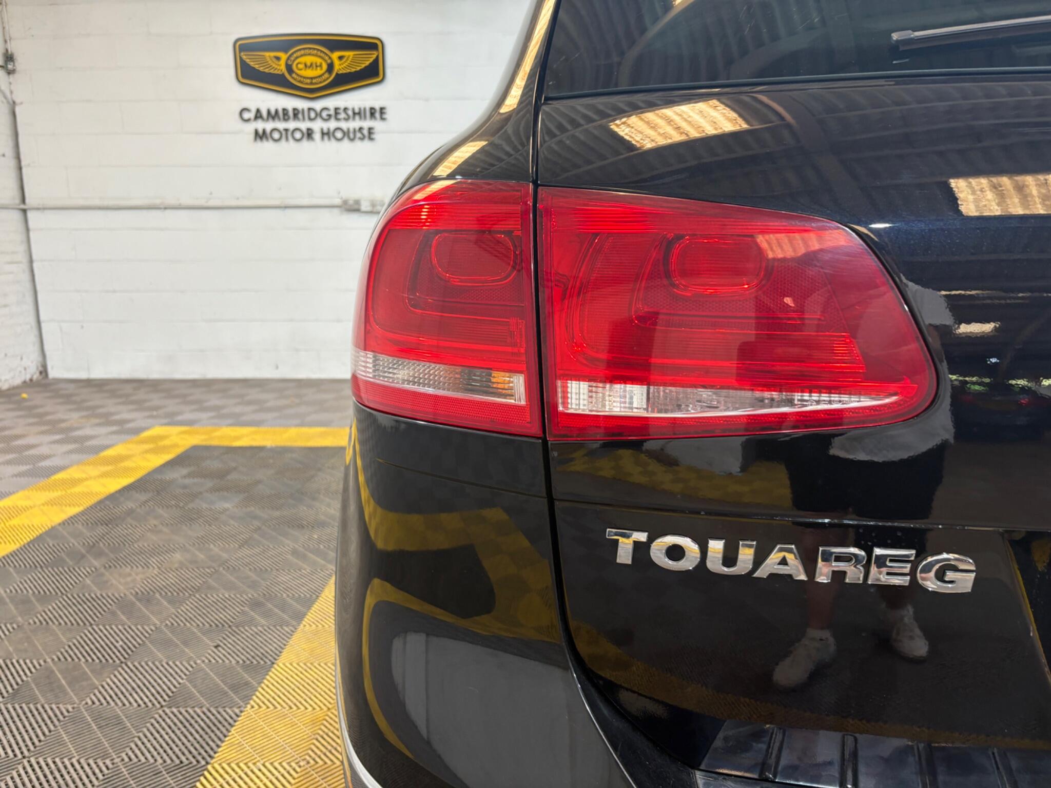 Volkswagen Touareg view 66