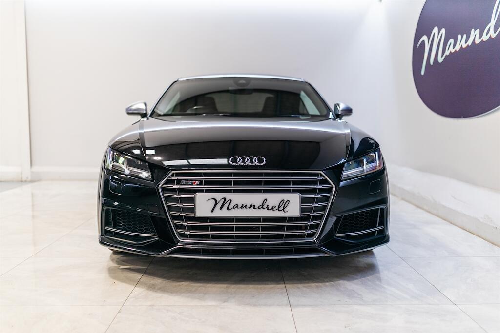 Audi TTS view 5