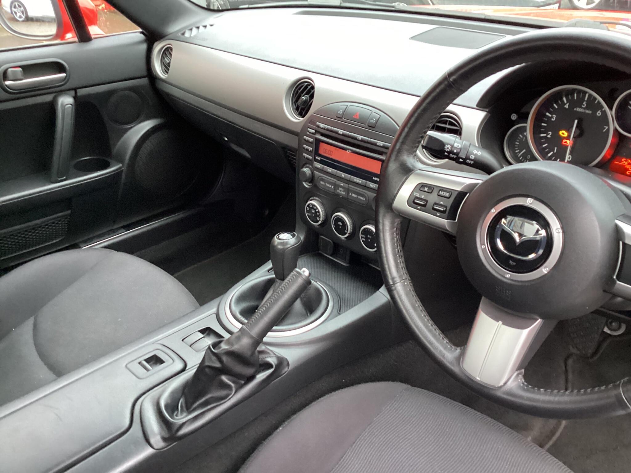 Mazda MX-5 view 21