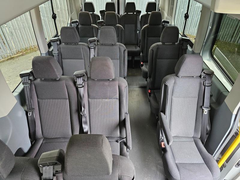 2018 Ford Transit 2.2 TDCi 460 HDT Trend Minibus 5dr Diesel Manual L4 H3 (18 seats) (196 g/km, 123 bhp) • 16,832 miles image 14