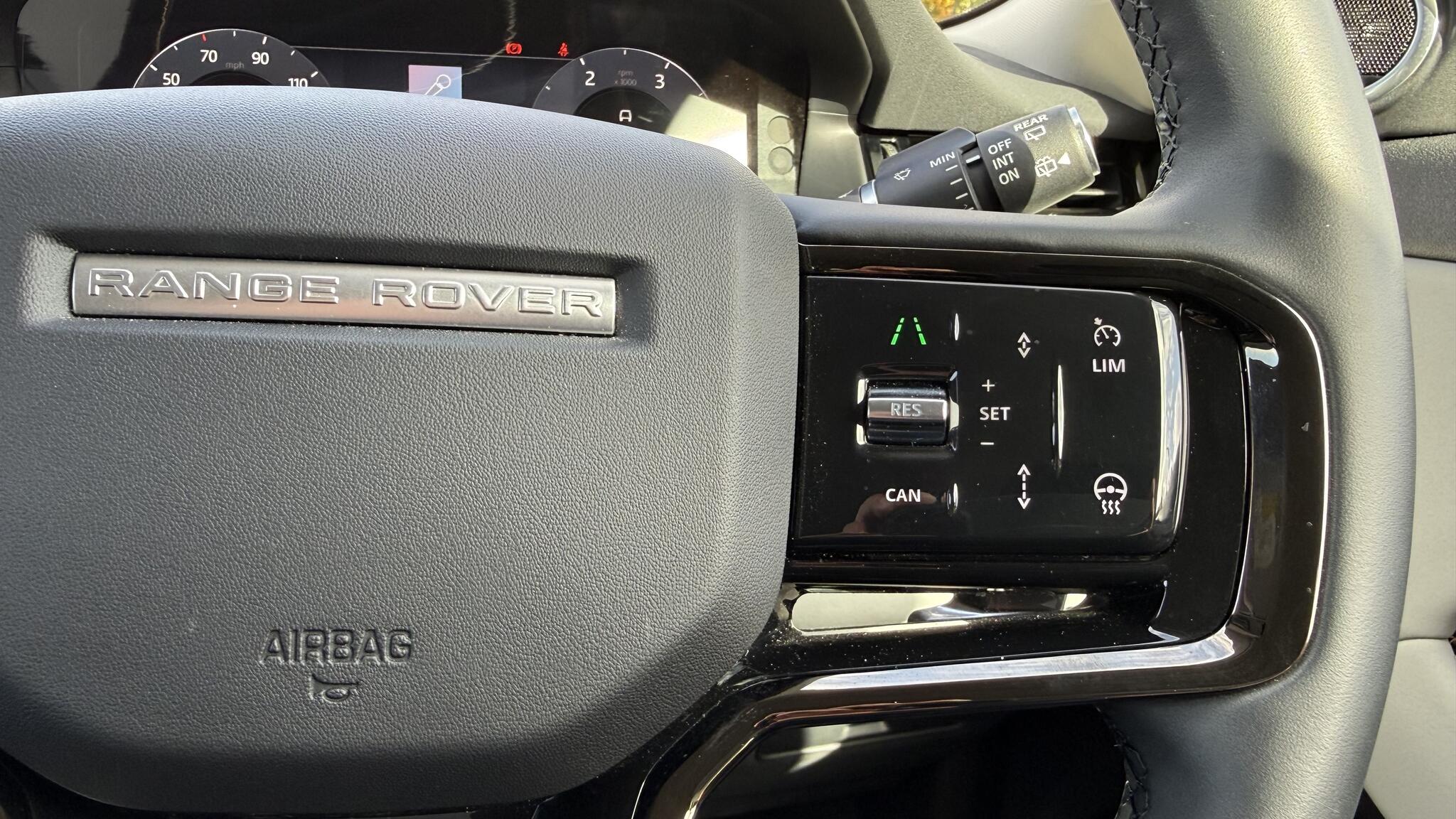Land Rover Range Rover Evoque view 39