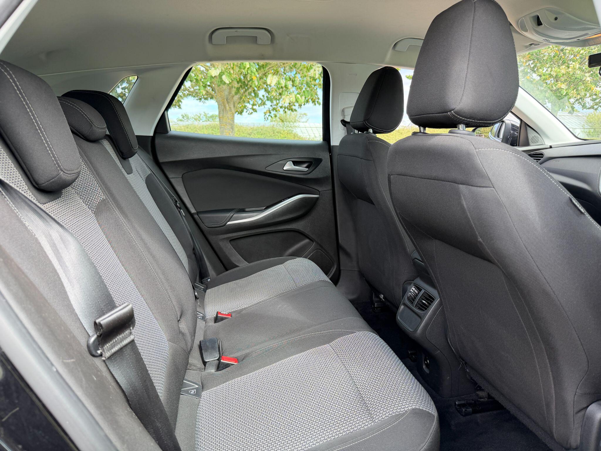 Vauxhall Grandland X view 24