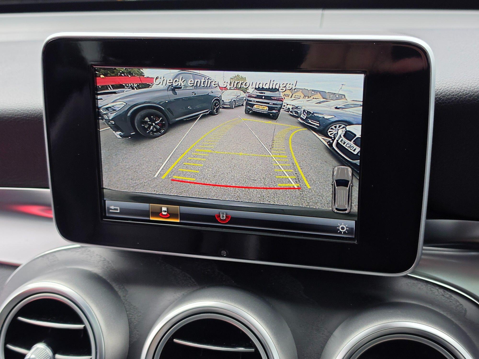 Mercedes-Benz GLC view 34