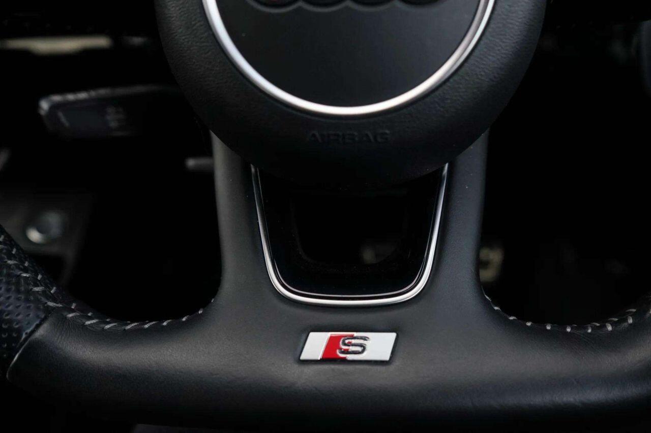 Audi A5 view 25