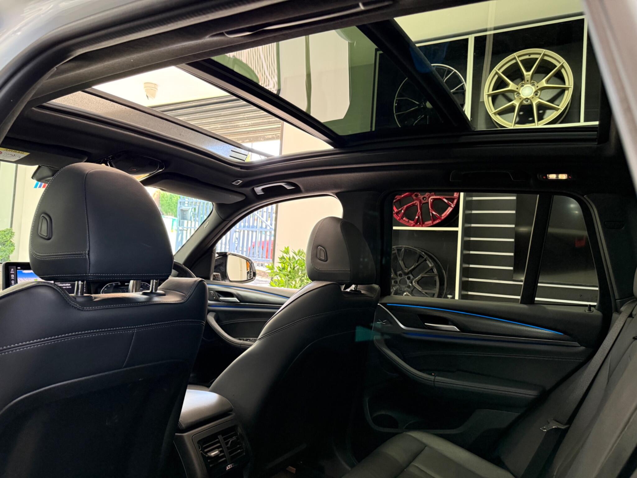BMW X3 view 31
