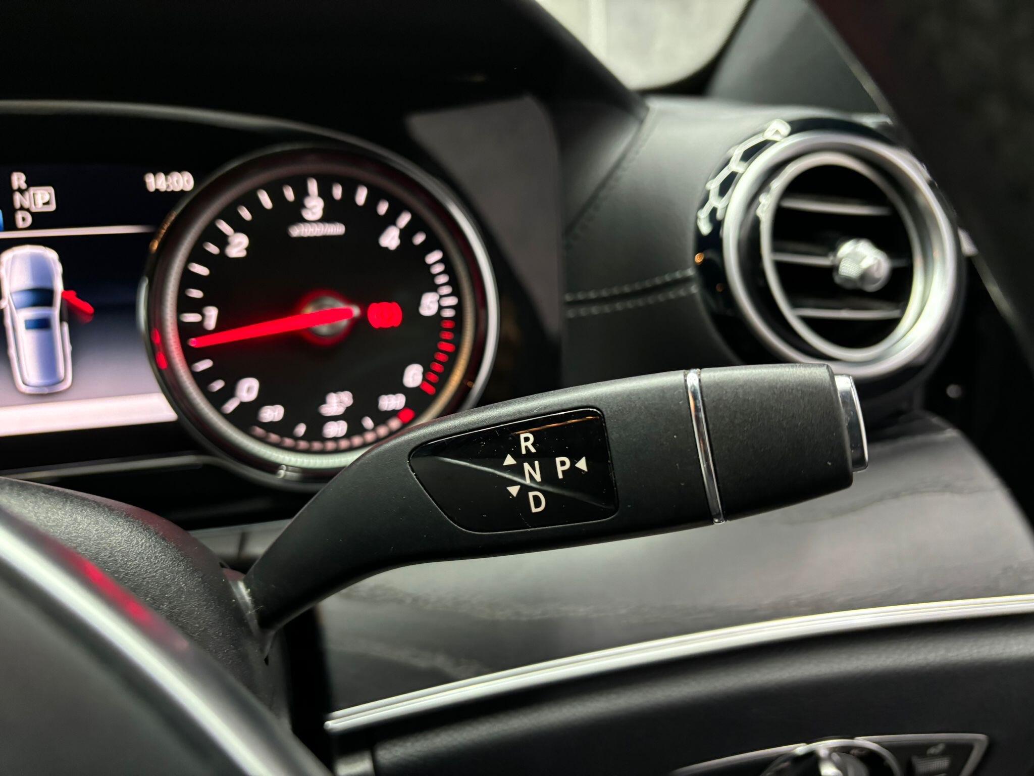 Mercedes-Benz E-Class view 15