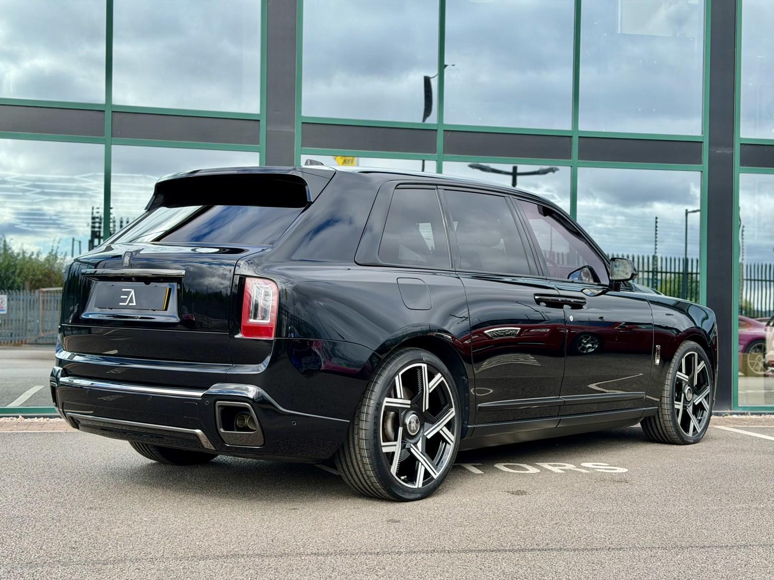 Rolls-Royce Cullinan view 45