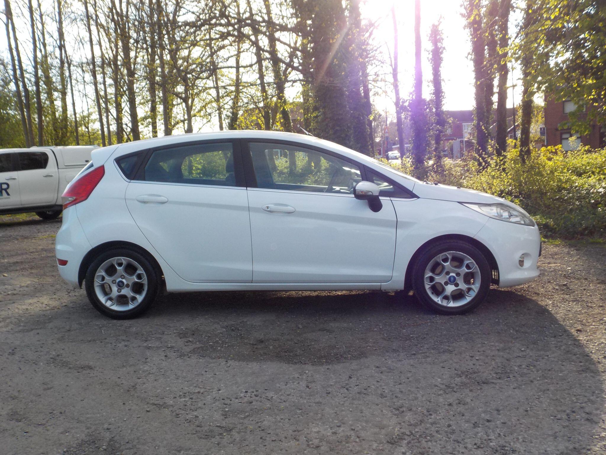 Ford Fiesta 1.25 Zetec Euro 5 5dr