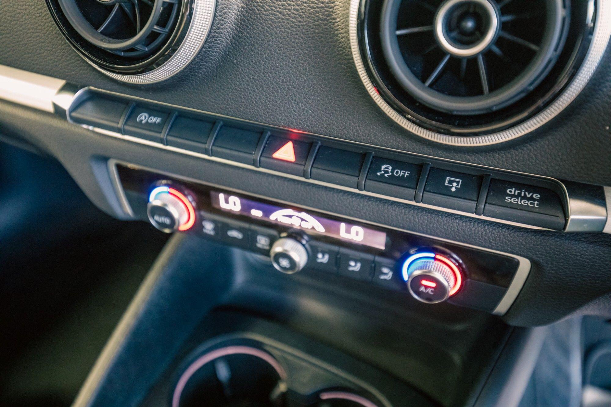 Audi A3 view 23