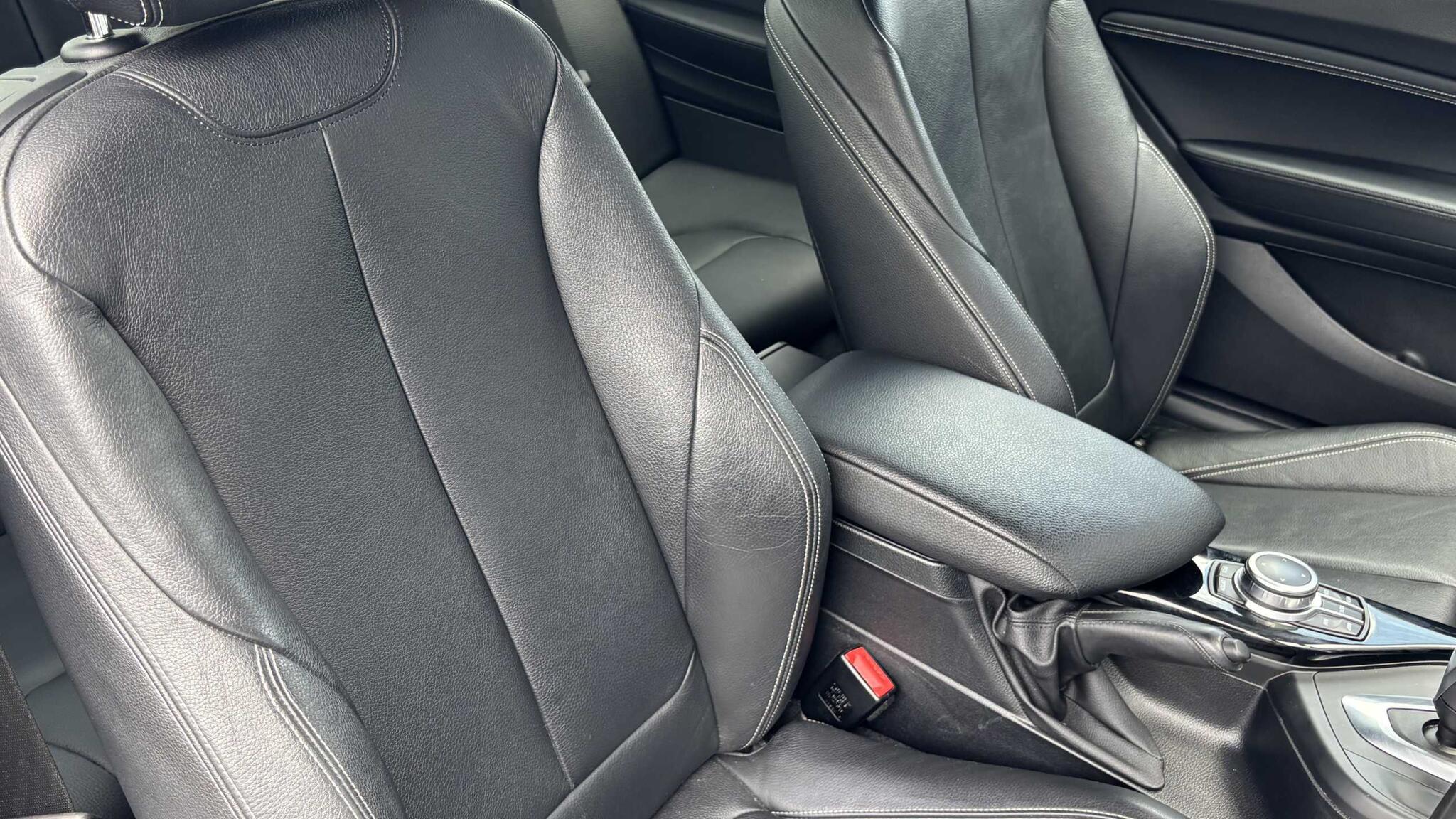 BMW 2 Series view 13