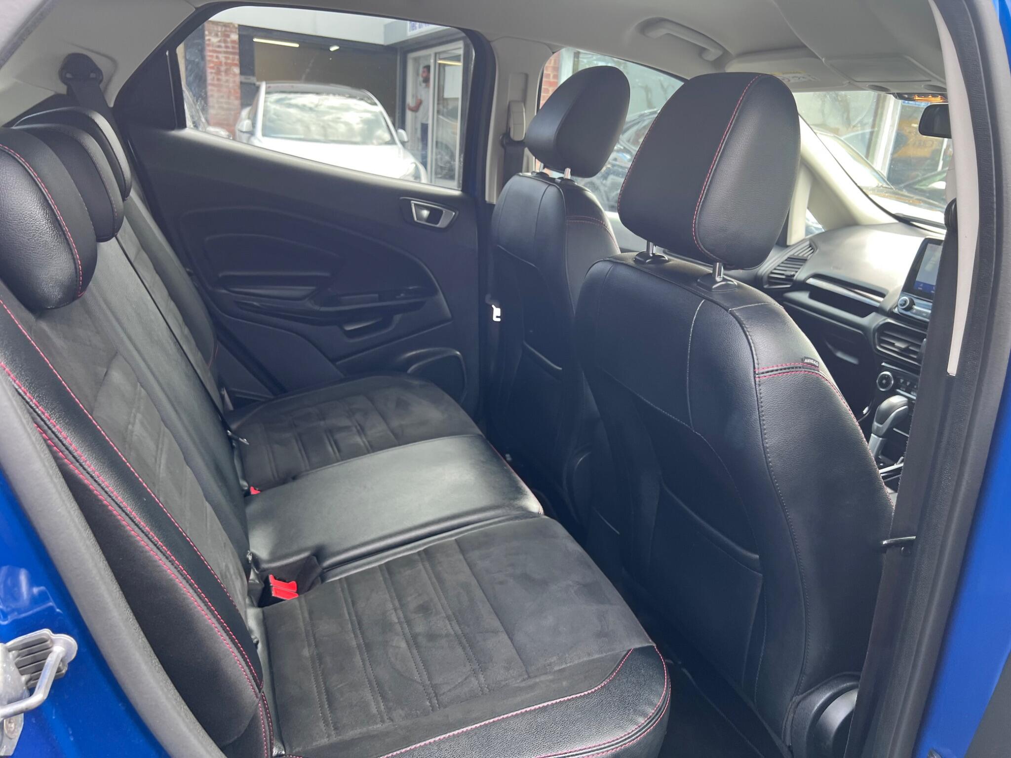 Ford Ecosport view 30