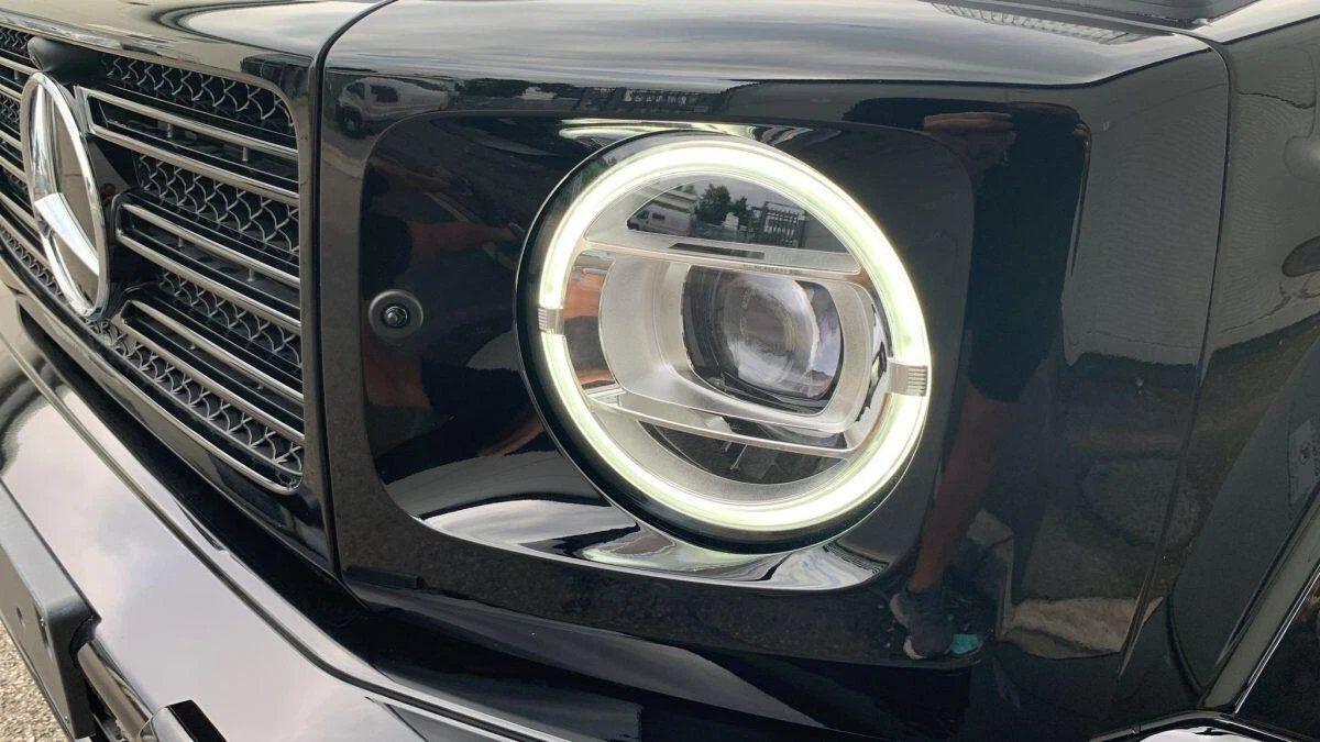 Mercedes-Benz G-Class view 9
