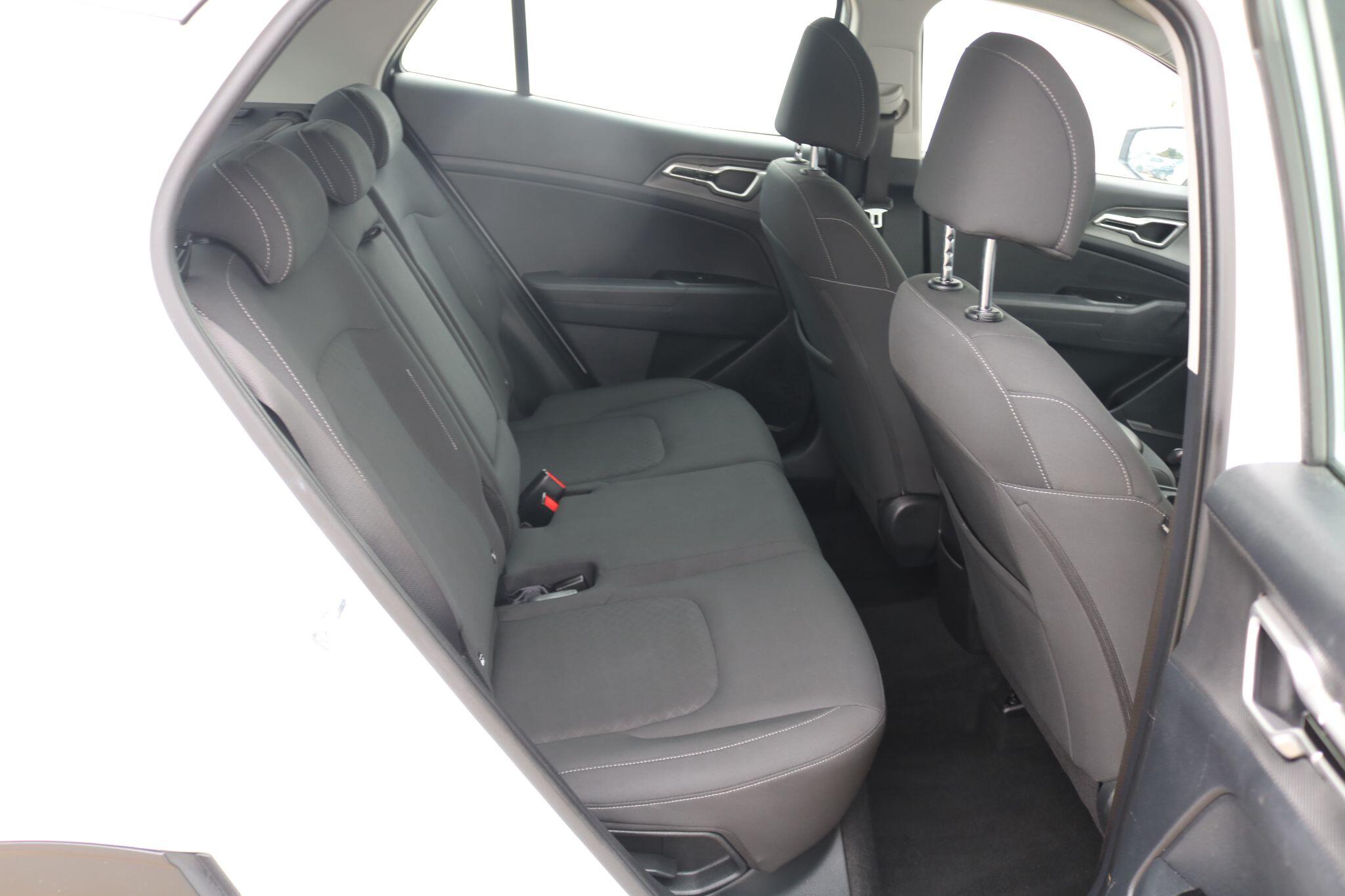 Kia Sportage view 29