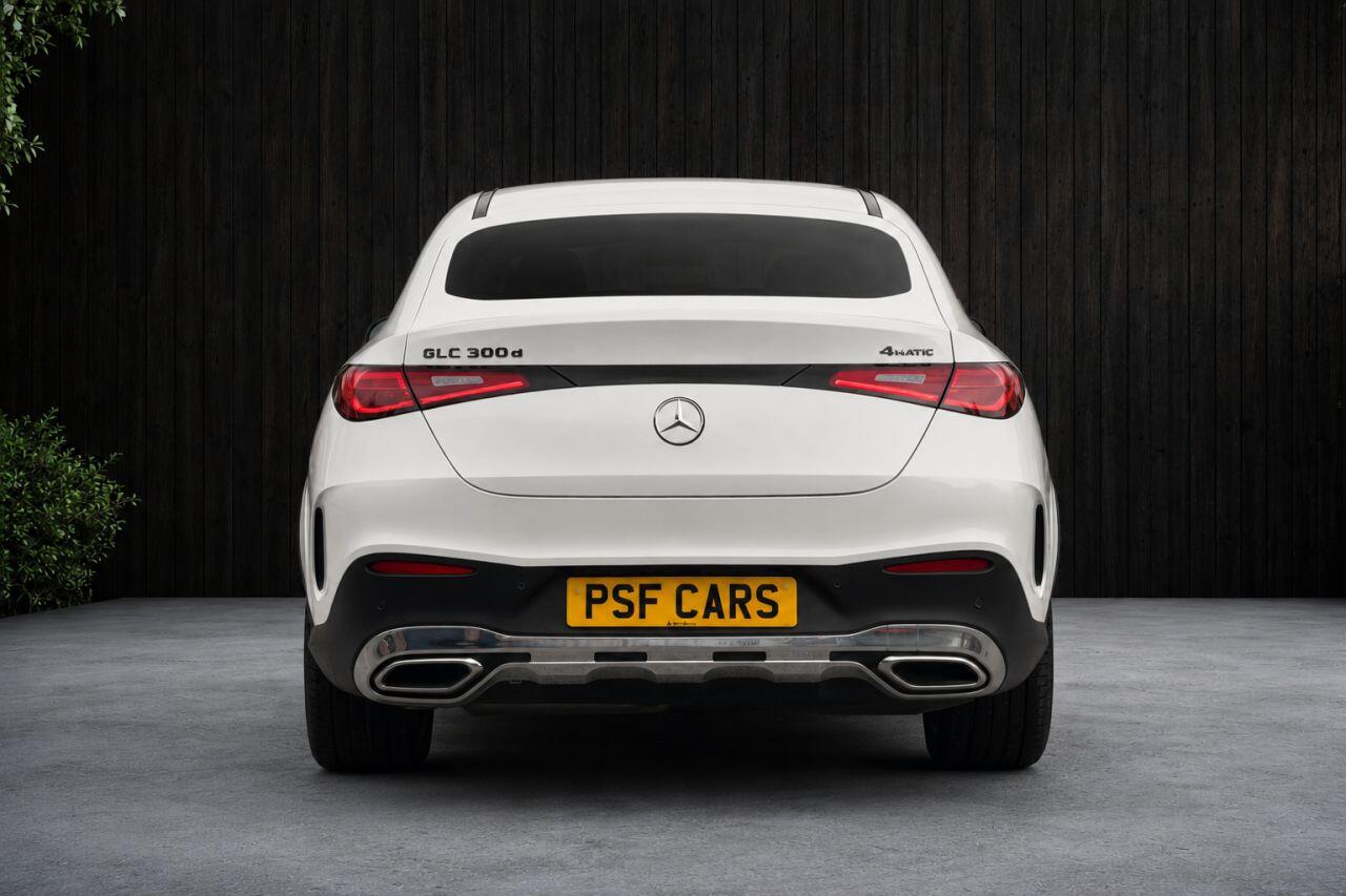 Mercedes-Benz GLC view 9