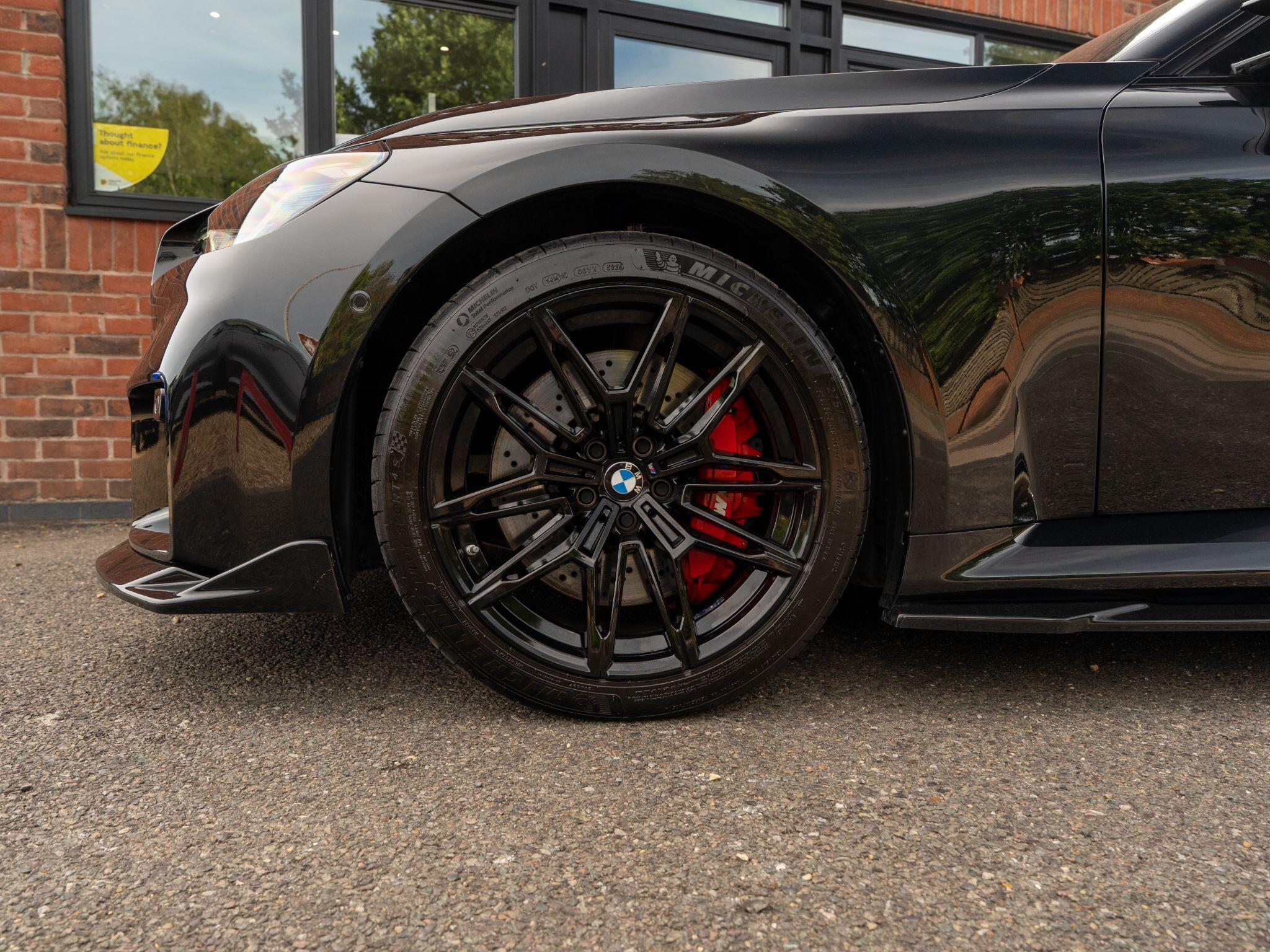 BMW M2 view 32
