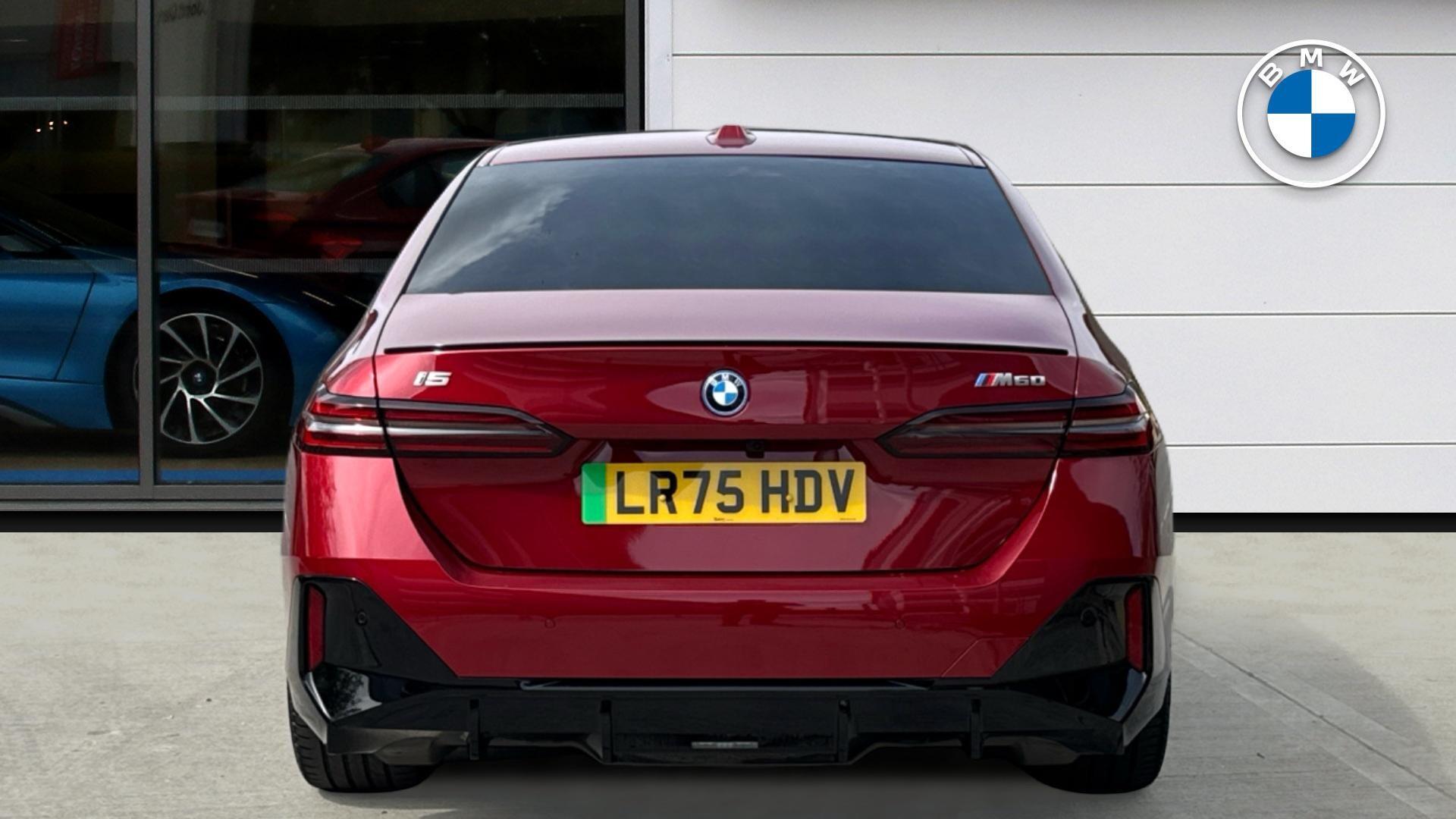 BMW i5 view 15