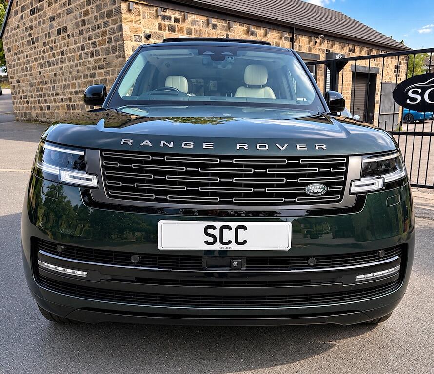 Land Rover Range Rover view 4