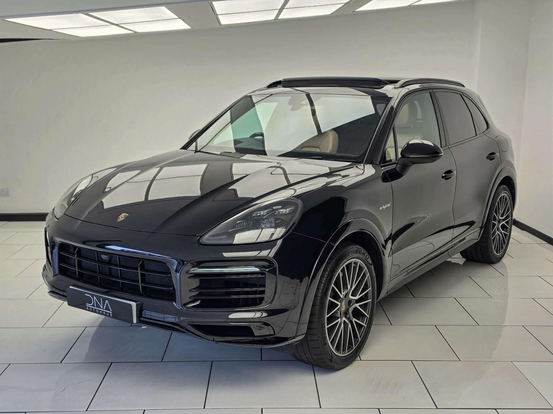 Porsche Cayenne view 28