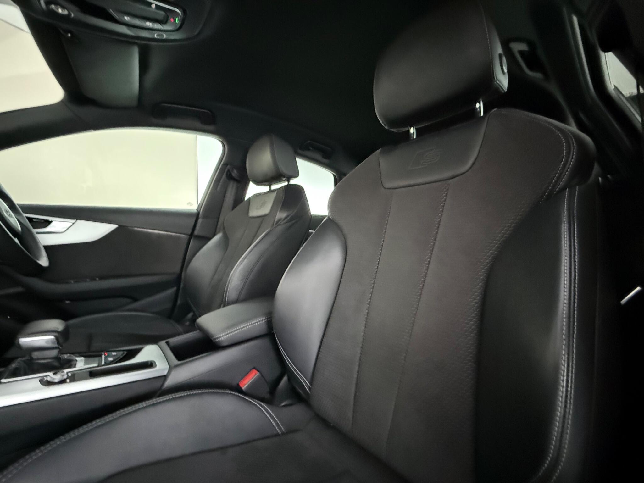 Audi A4 view 31