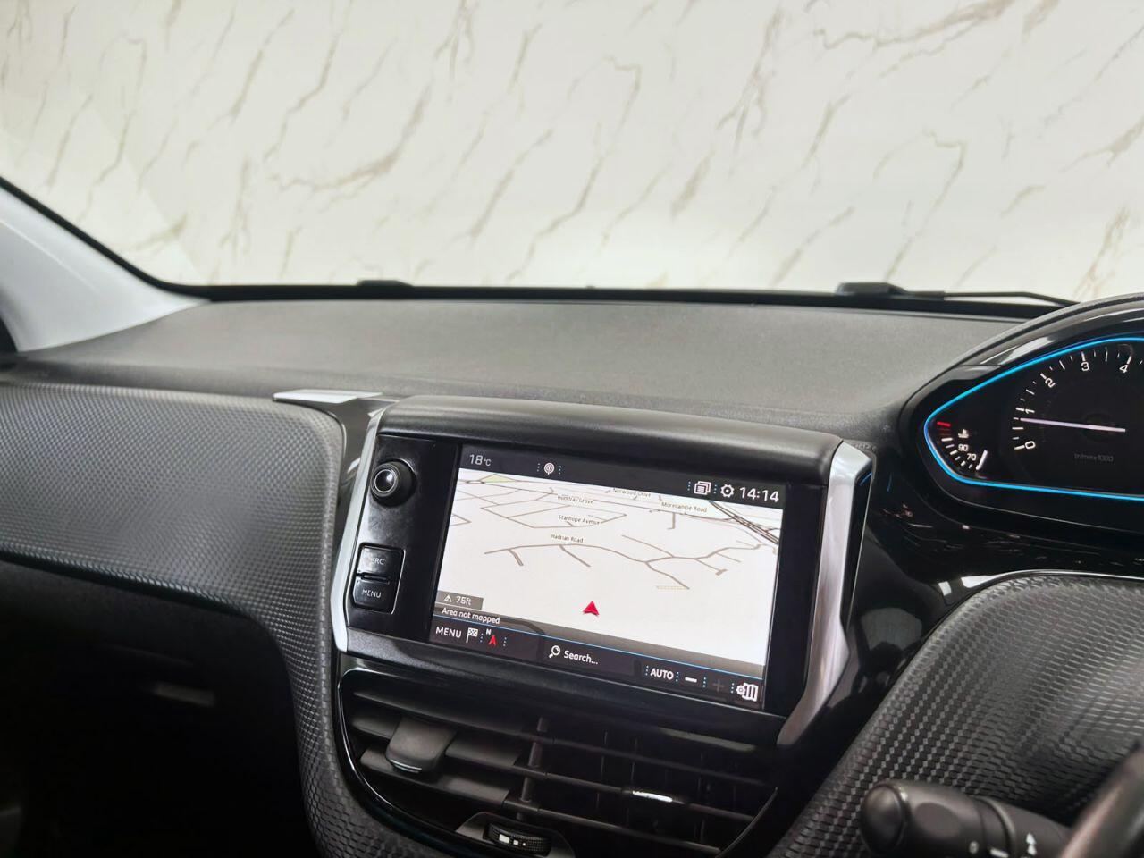 Peugeot 2008 view 16
