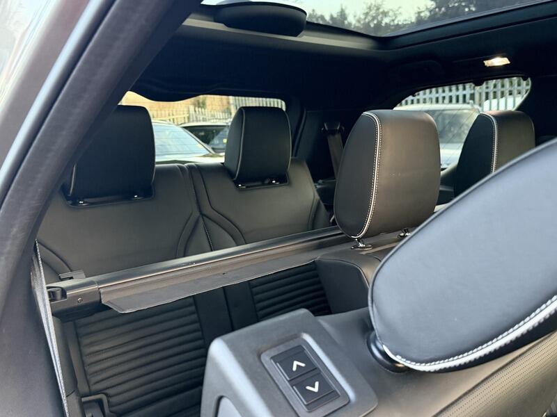 Land Rover Discovery 3 view 70