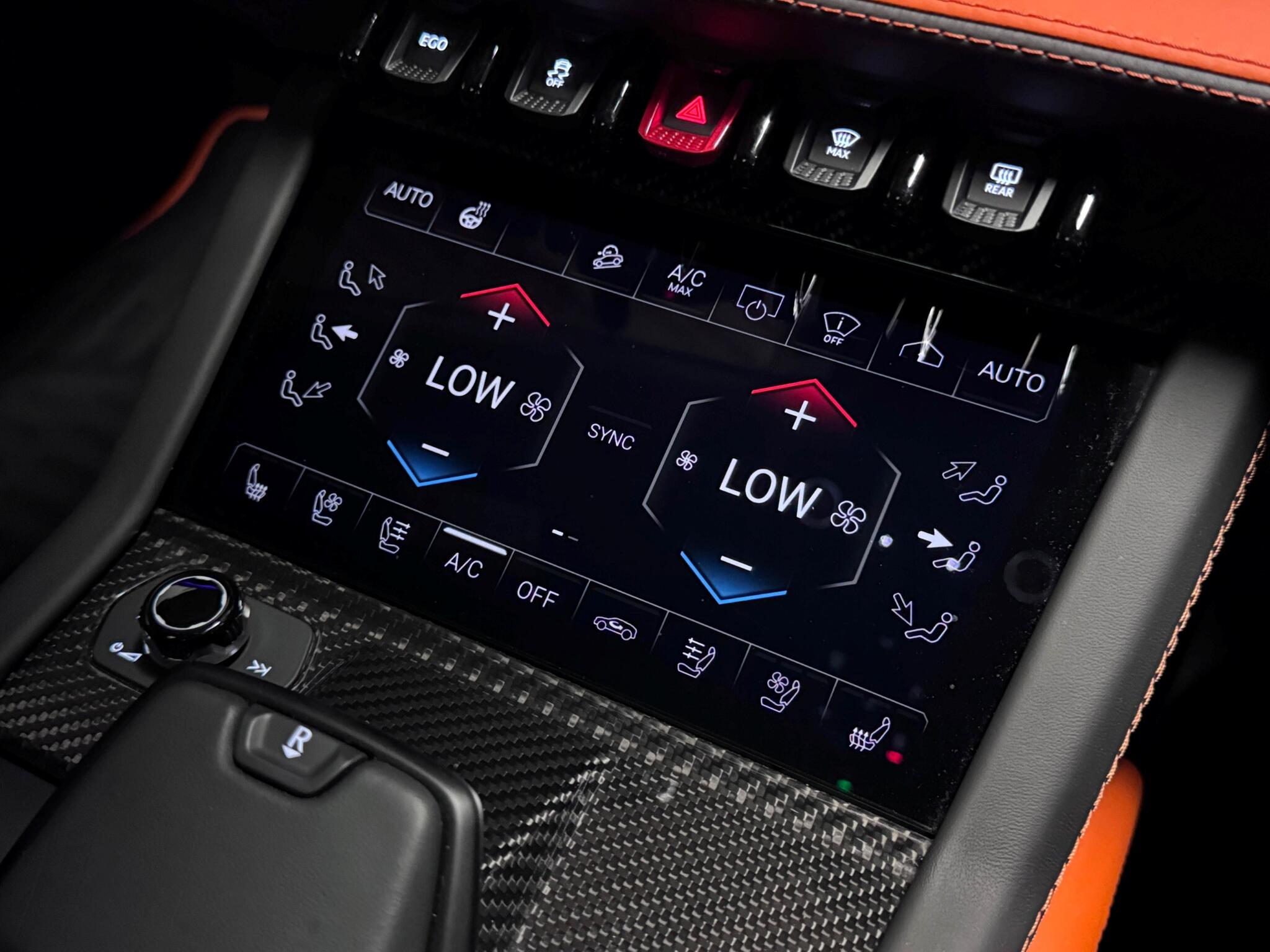 Lamborghini Urus view 58