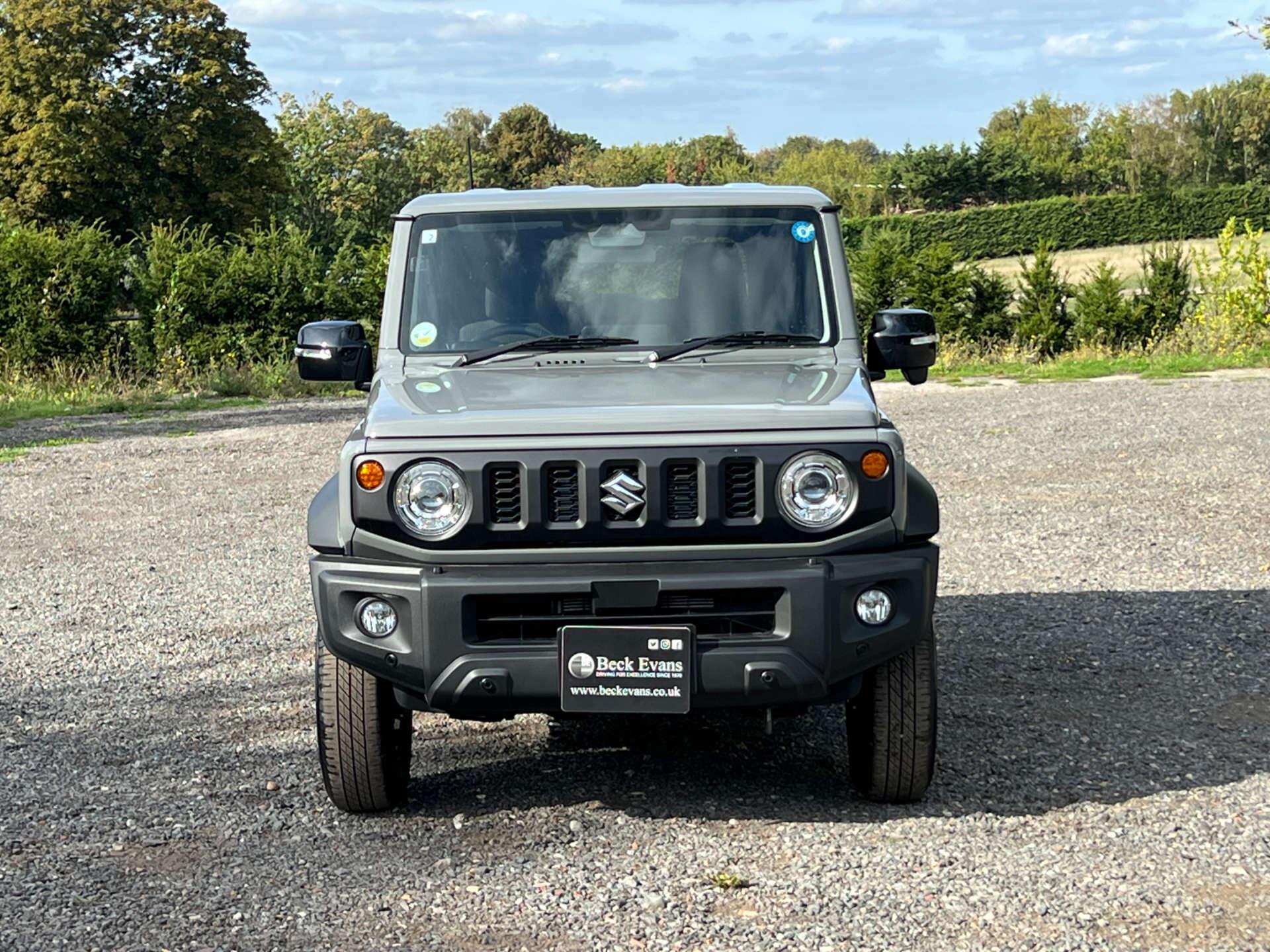 Suzuki Jimny view 4