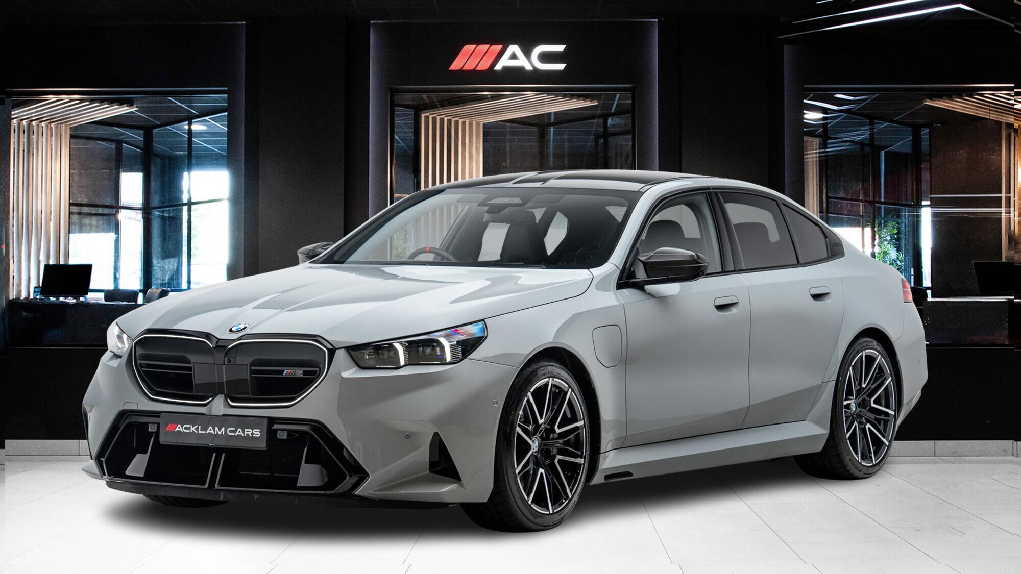 BMW M5 main image