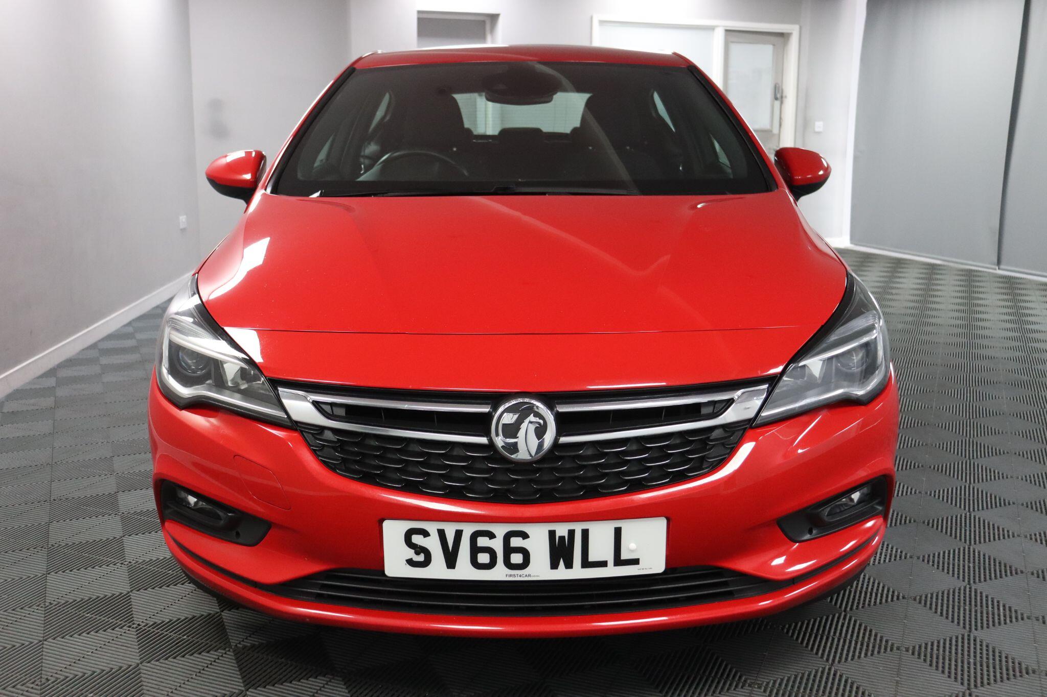Vauxhall Astra view 2