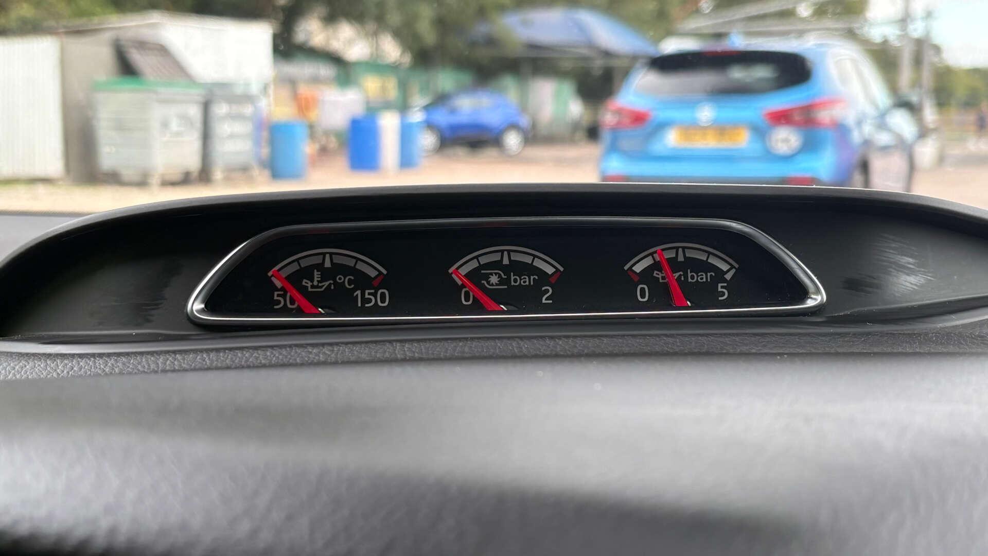 Ford Focus view 27