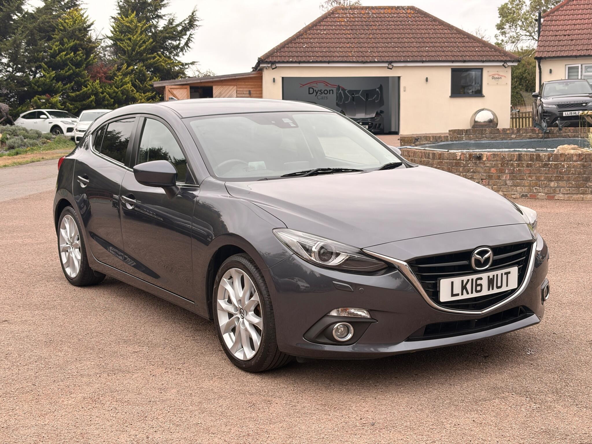 Mazda Skyactiv-G view 3