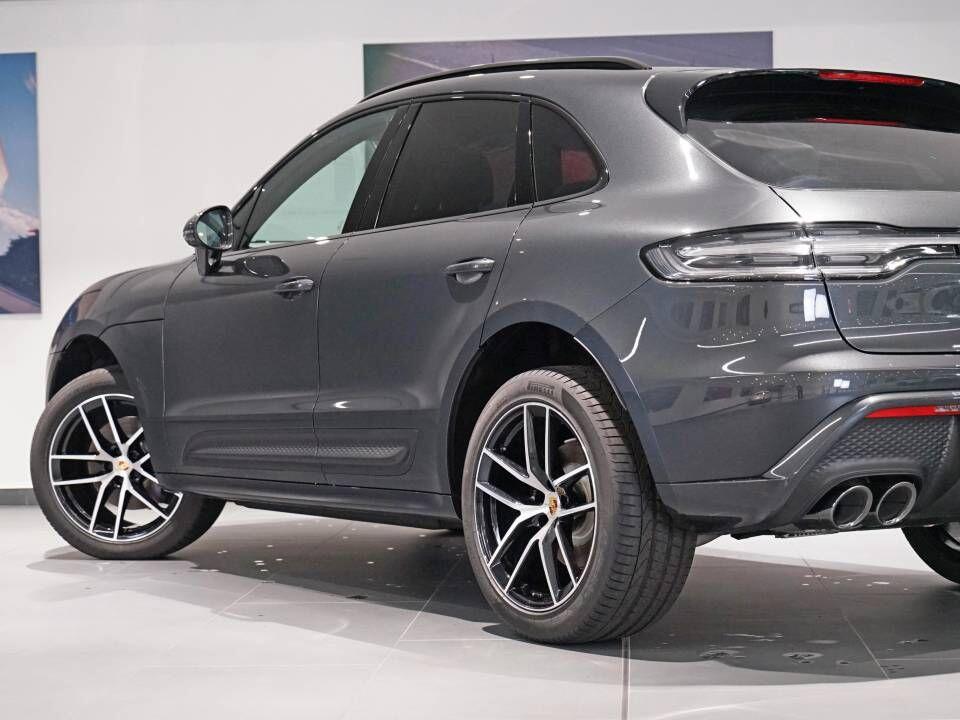 Porsche Macan view 52