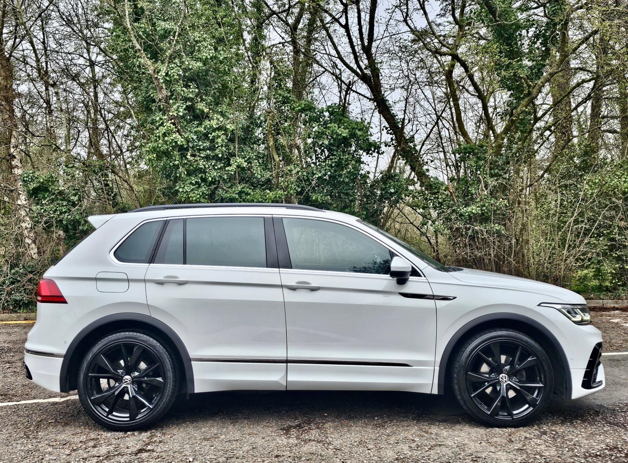 Volkswagen Tiguan view 15
