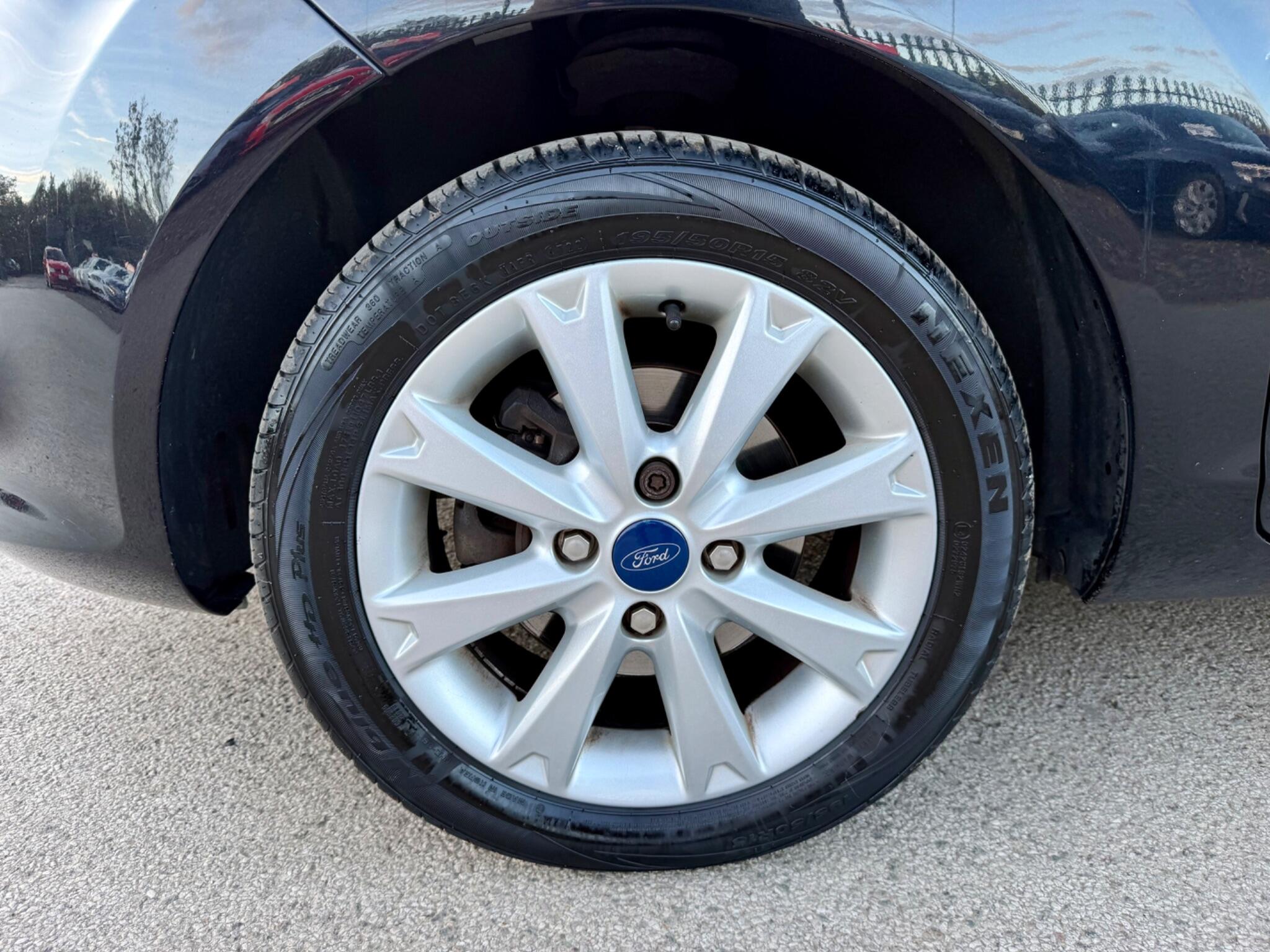 Ford Fiesta view 42