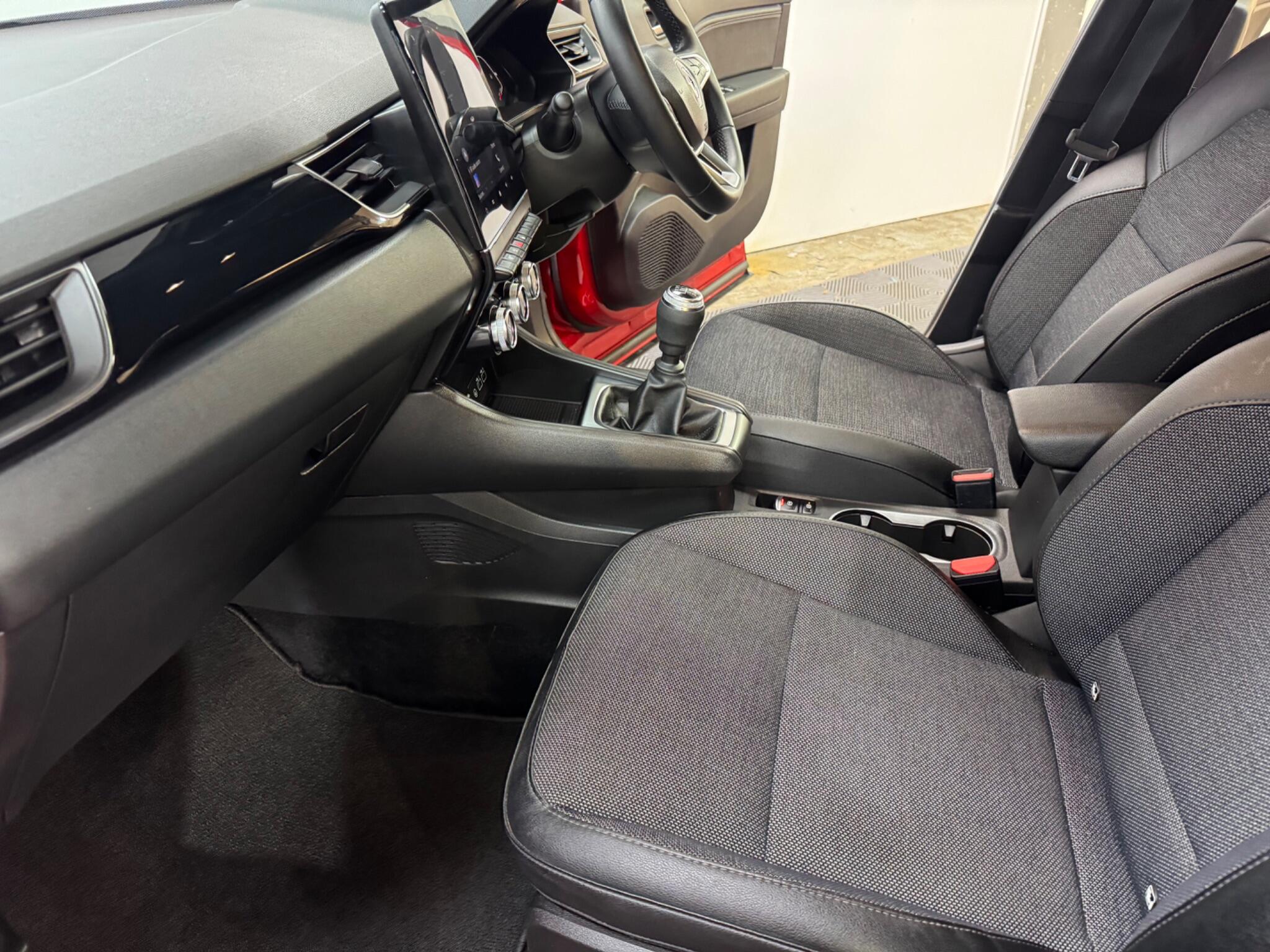 Renault Captur view 46