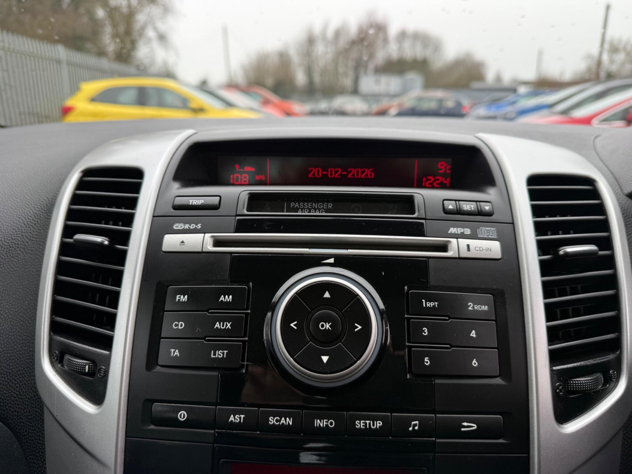 2010 Kia Venga image 16