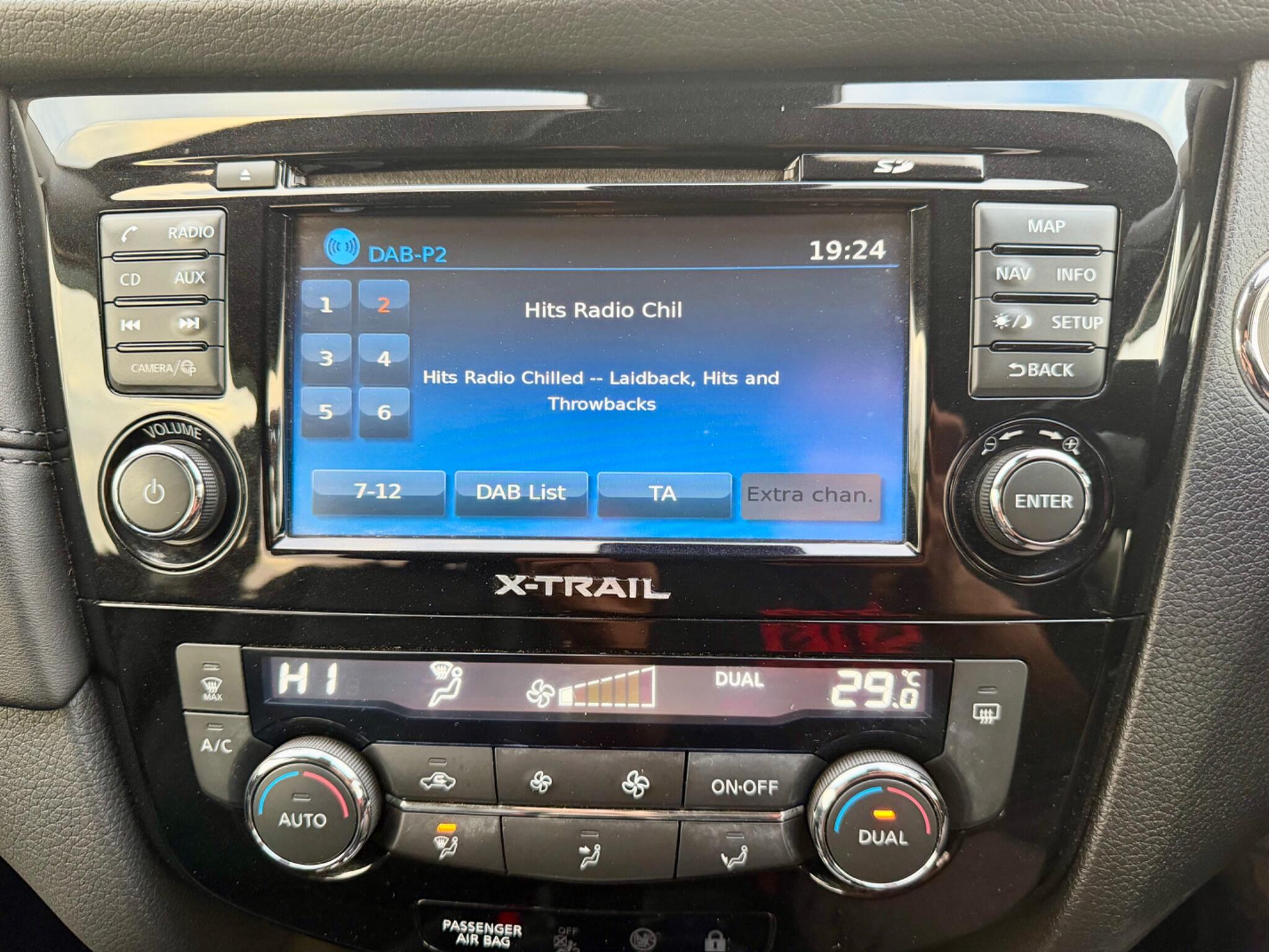 Nissan X-Trail view 58