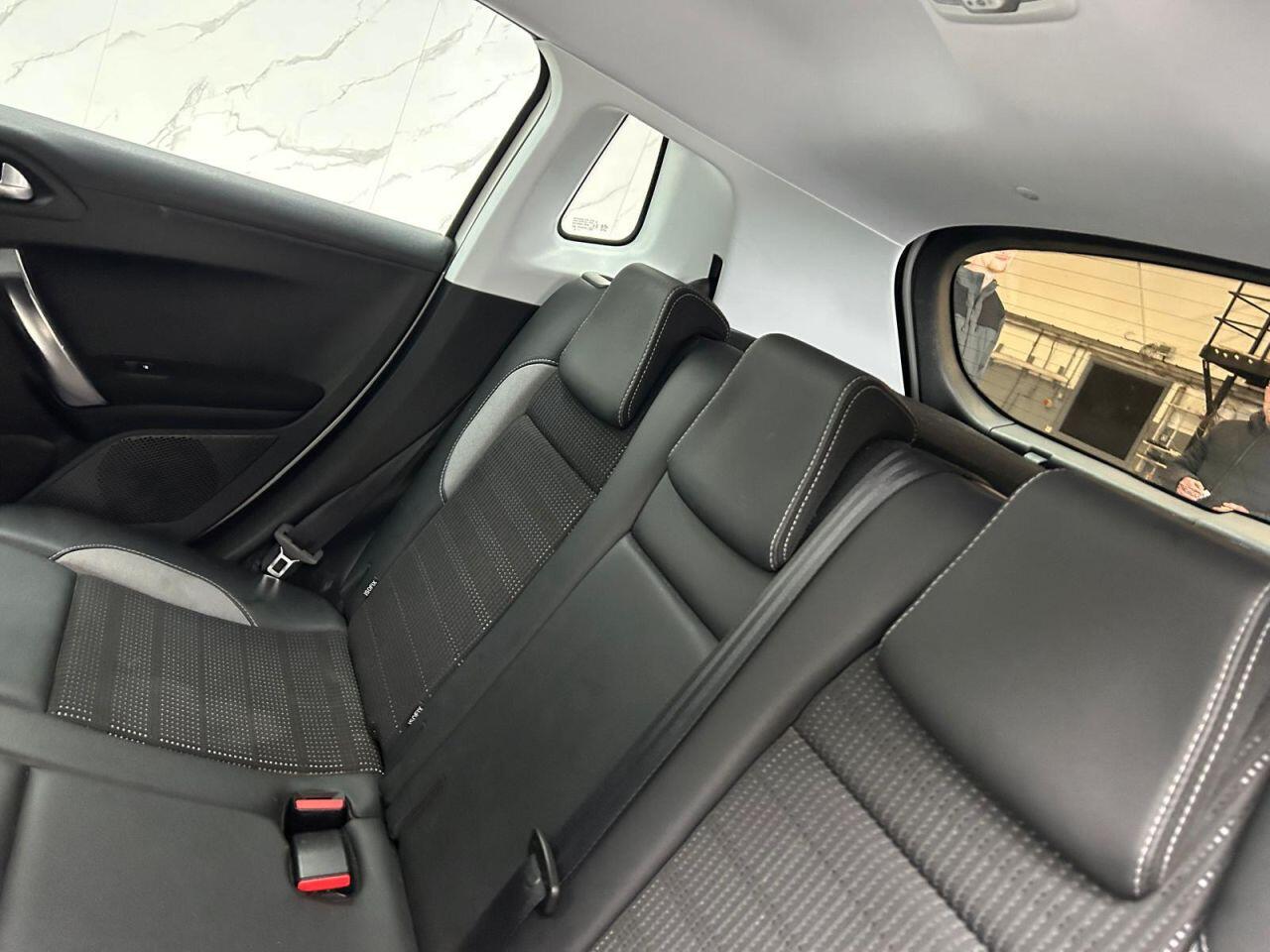 Peugeot 2008 view 20