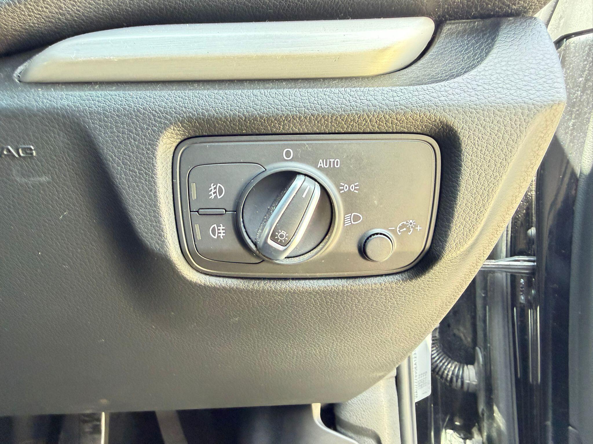 Audi A3 view 26