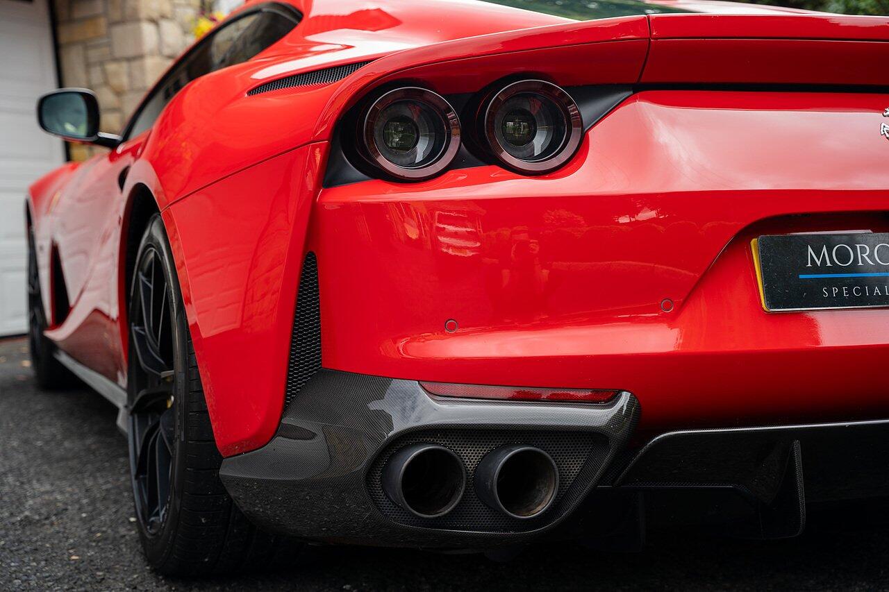 Ferrari 812 view 13