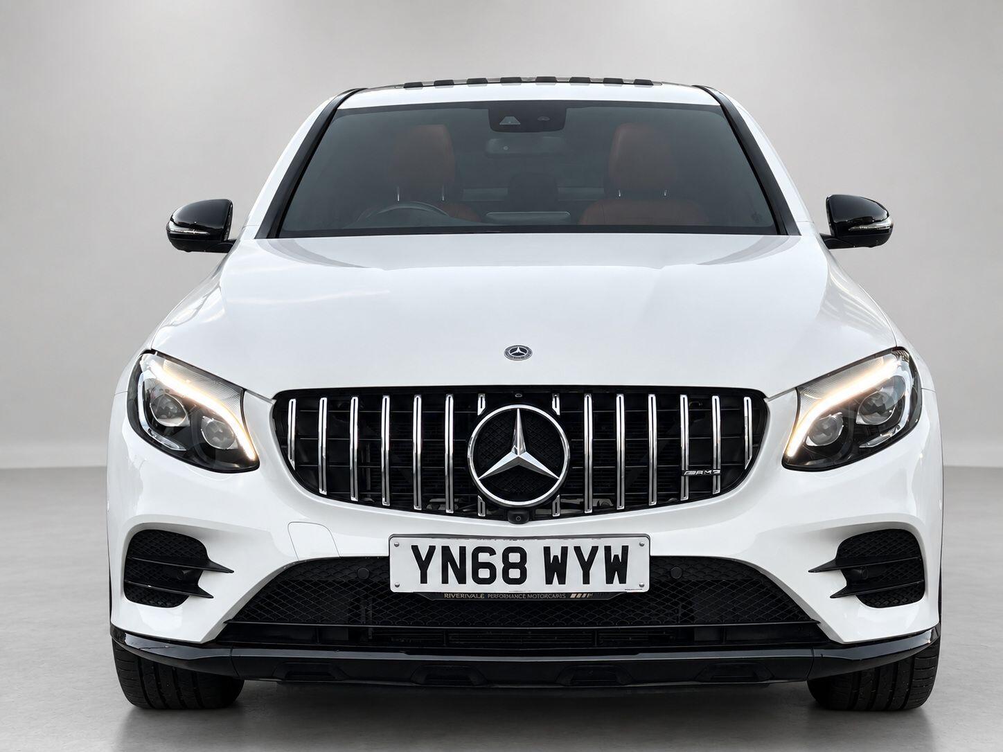 Mercedes-Benz GLC view 4