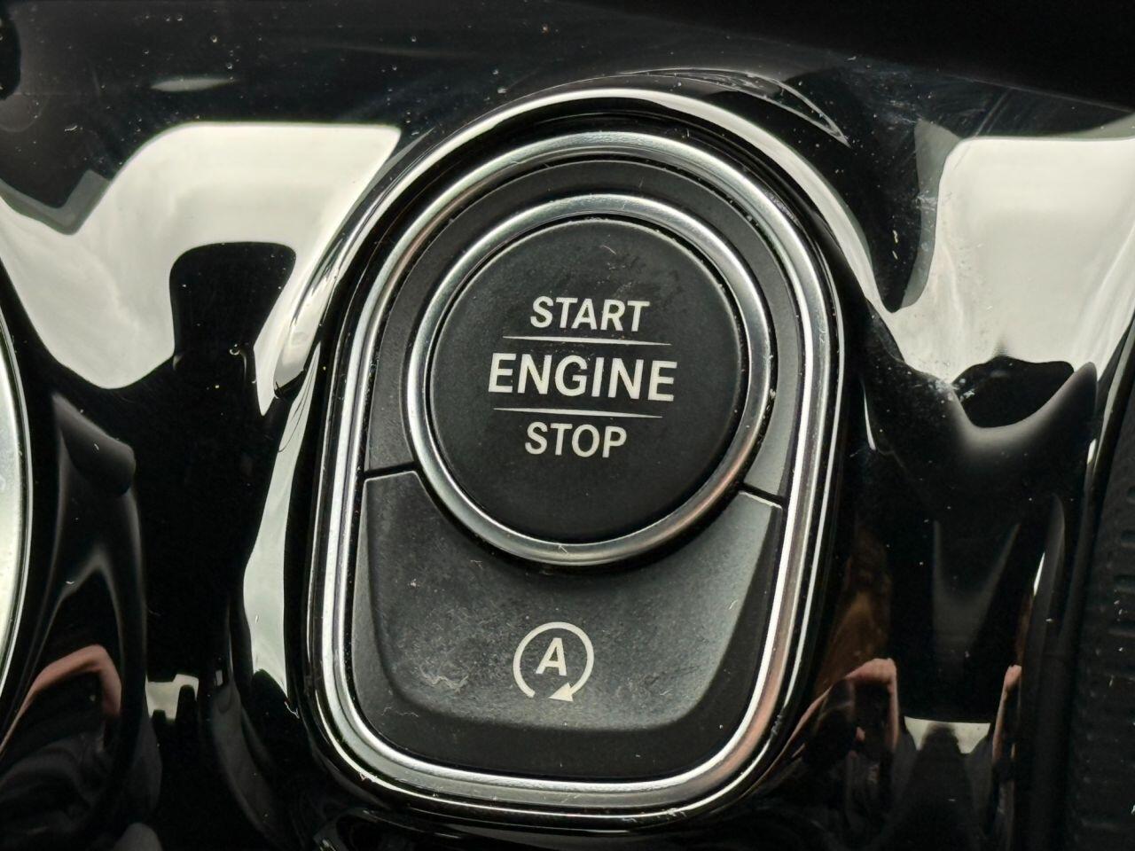 Mercedes-Benz CLA view 42