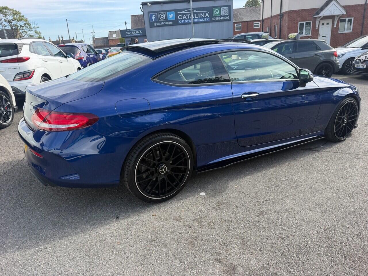 Mercedes-Benz C-Class view 8