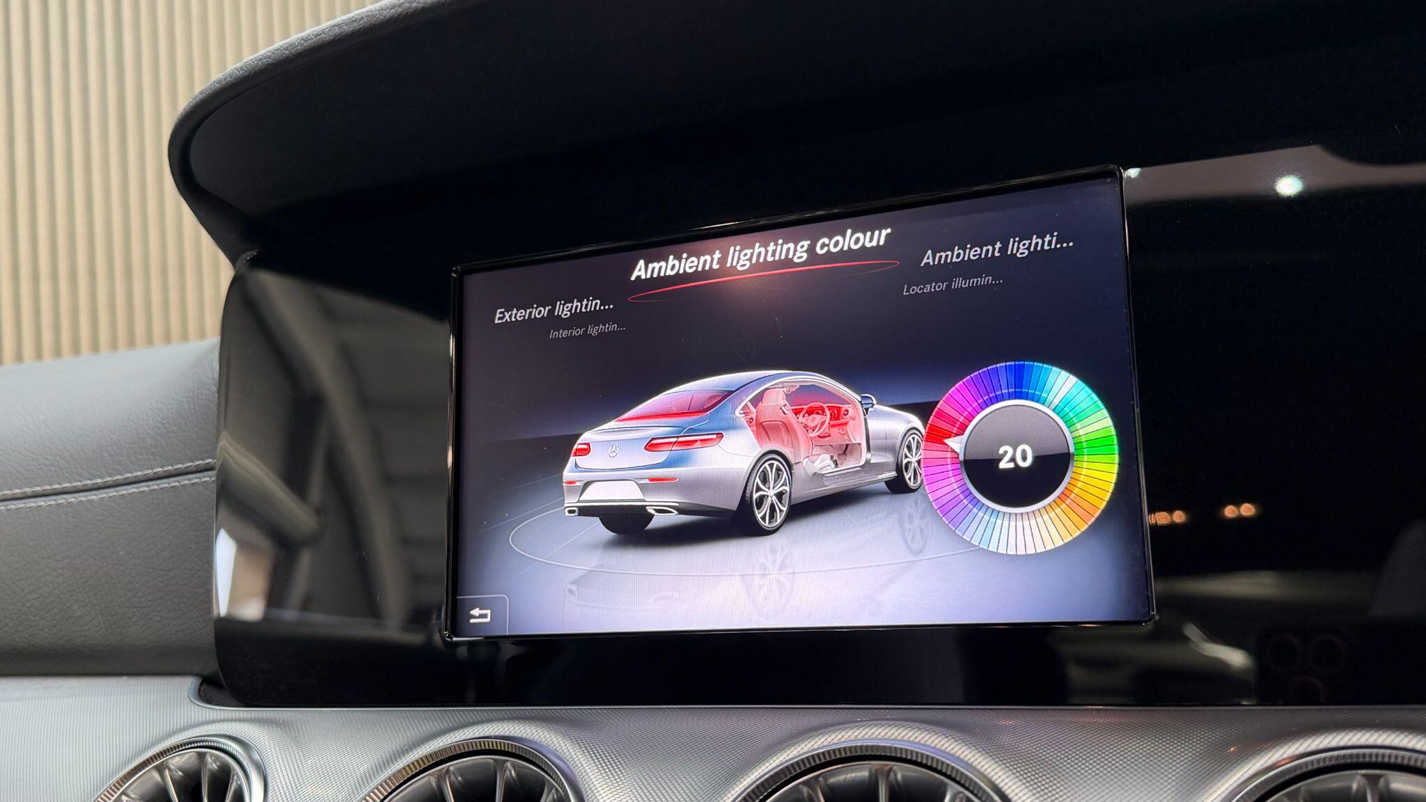 Mercedes-Benz E-Class view 29