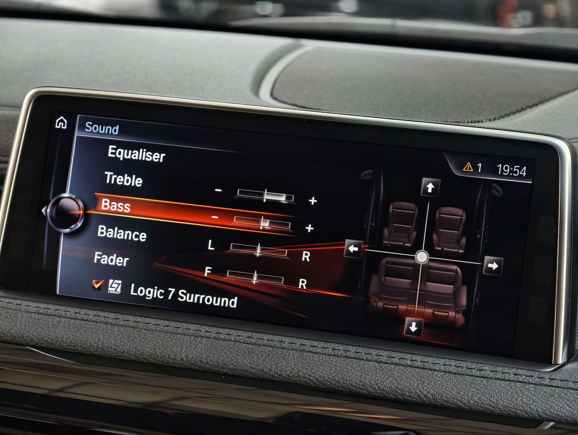 BMW X6 view 47