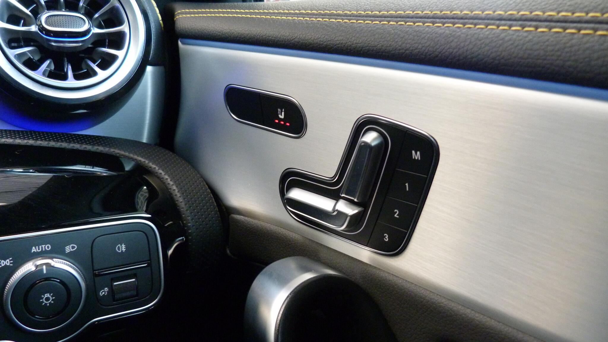 Mercedes-Benz A-Class view 39