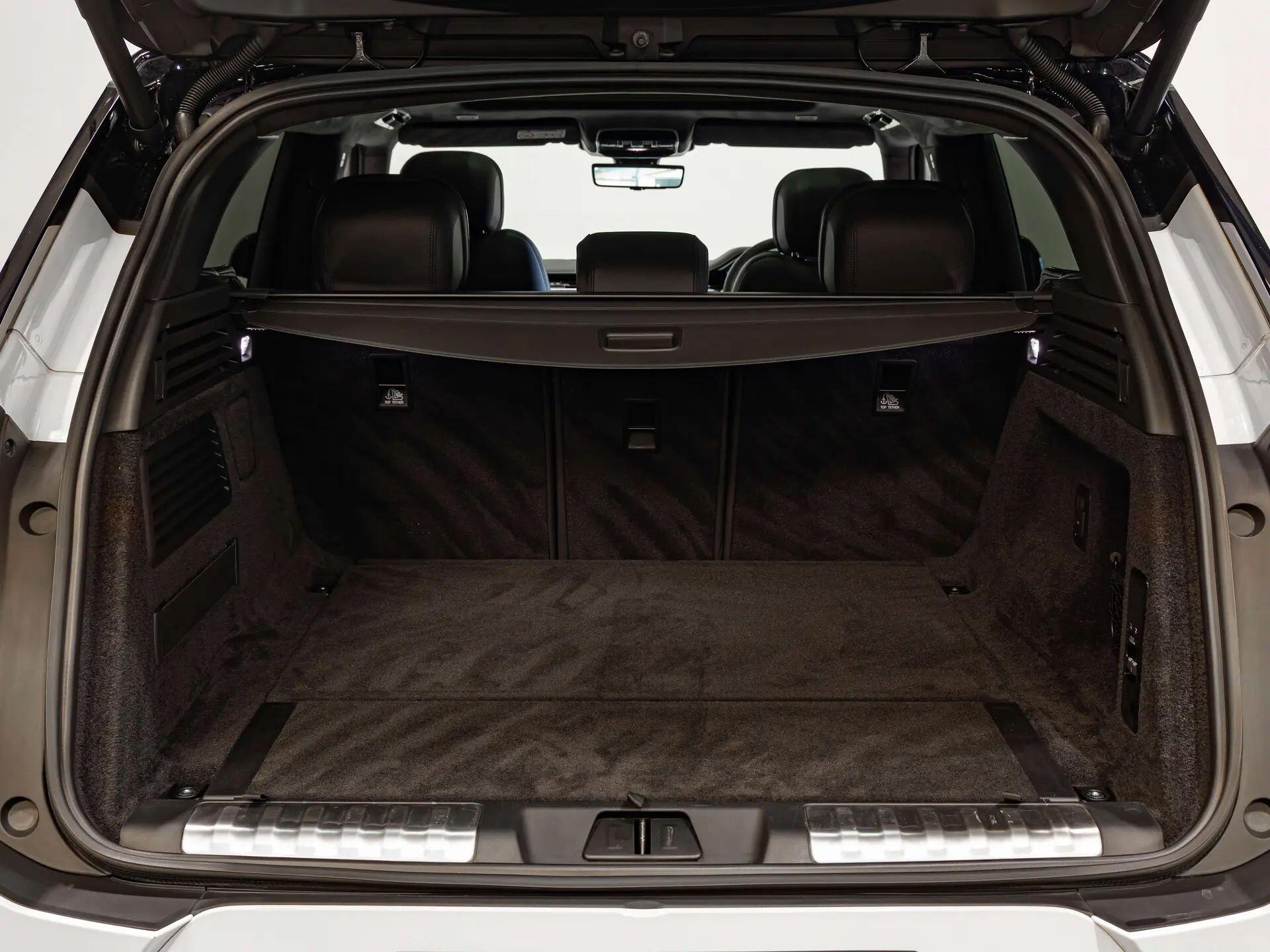 Land Rover Range Rover Sport view 30