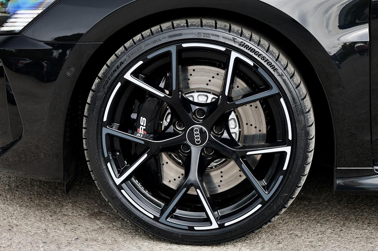 Audi RS3 view 32
