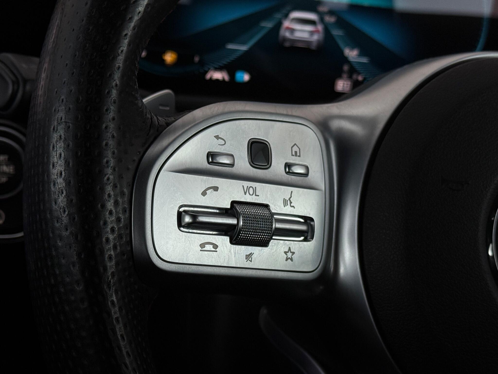 Mercedes-Benz A-Class view 14